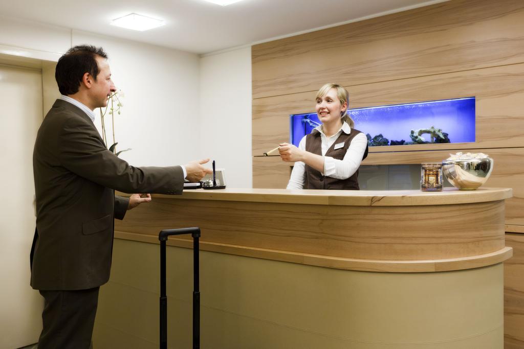 Comfort Garni Stadtzentrum Hotel Bielefeld Exterior foto
